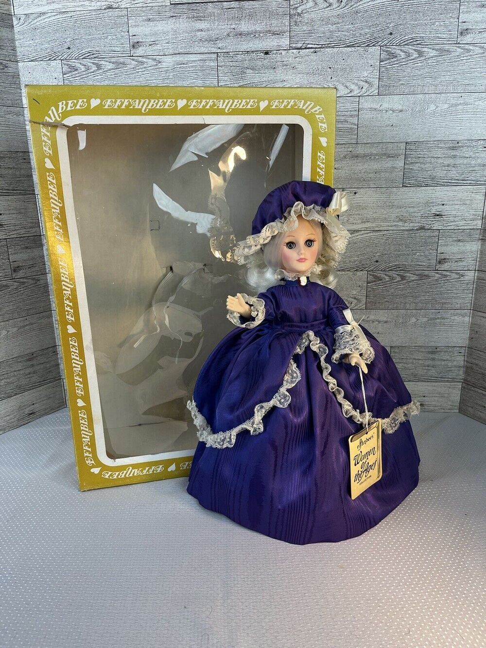 Effanbee Martha Washington Women of Ages Doll Collection #3371